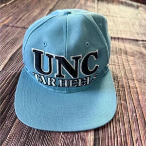 North Carolina Men’s NC Tar Heels Baseball Hat Blue Flat Brim Forty Seven '47